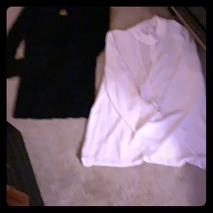 Knit black top vi neck and white v neck top